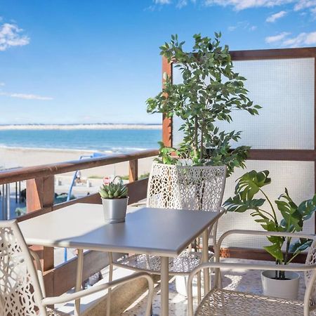 Effie'S Cozy Beach Front Apartment Rethymno  Exterior photo