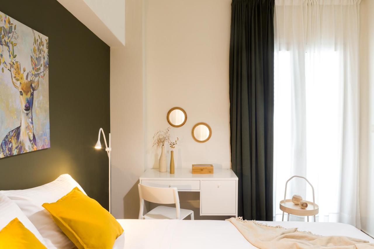 Effie'S Cozy Beach Front Apartment Rethymno  Exterior photo