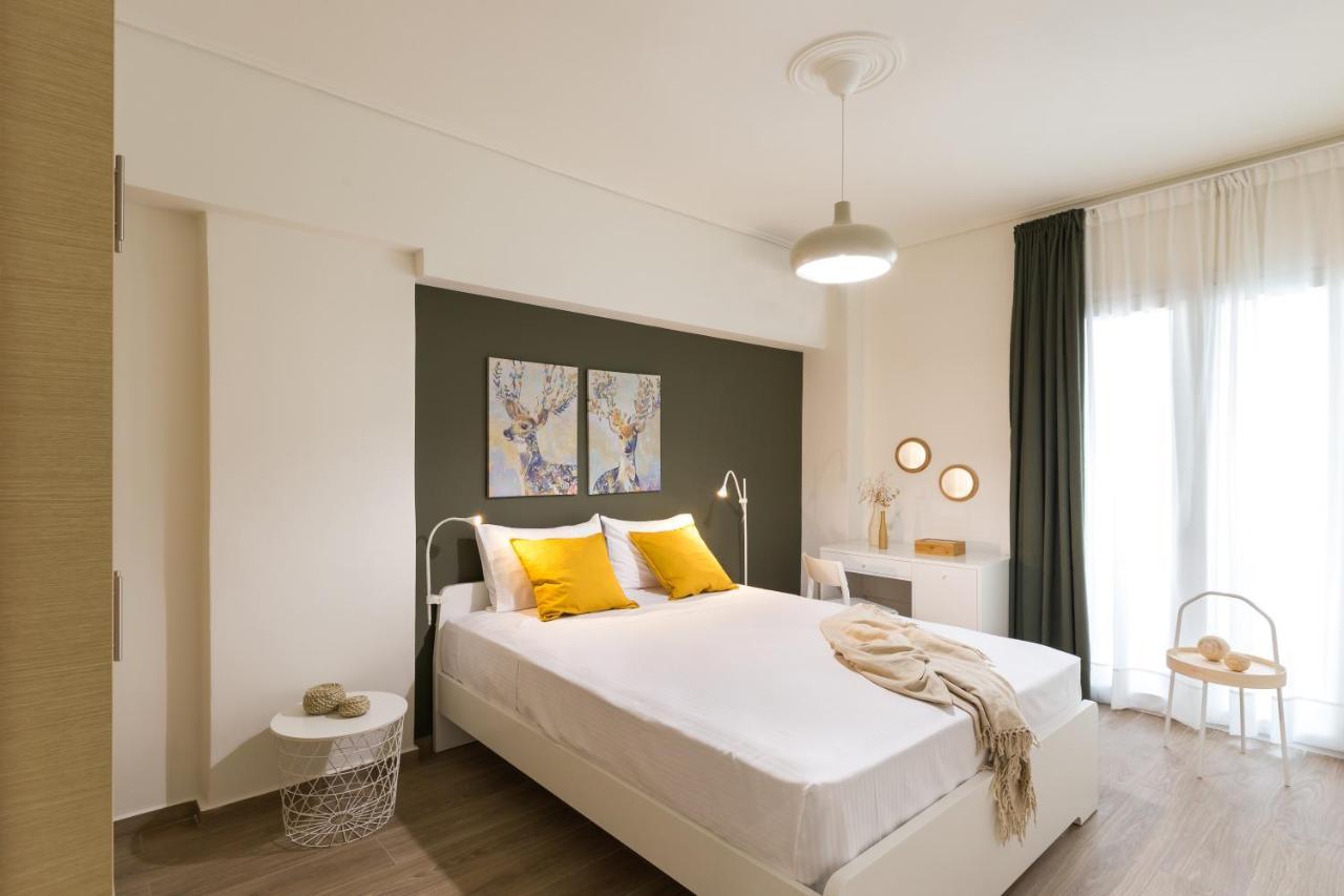 Effie'S Cozy Beach Front Apartment Rethymno  Exterior photo