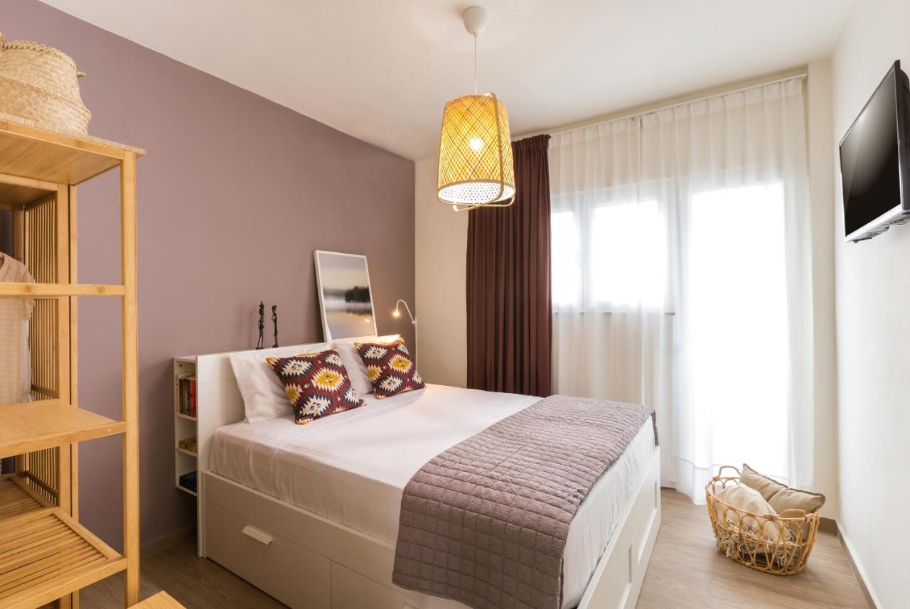 Effie'S Cozy Beach Front Apartment Rethymno  Exterior photo